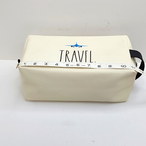RAE DUNN TOILETRY BAG, CREAM COLOR WITH TWO STORAGE POCKETS INSIDEE - Picture 7 of 12